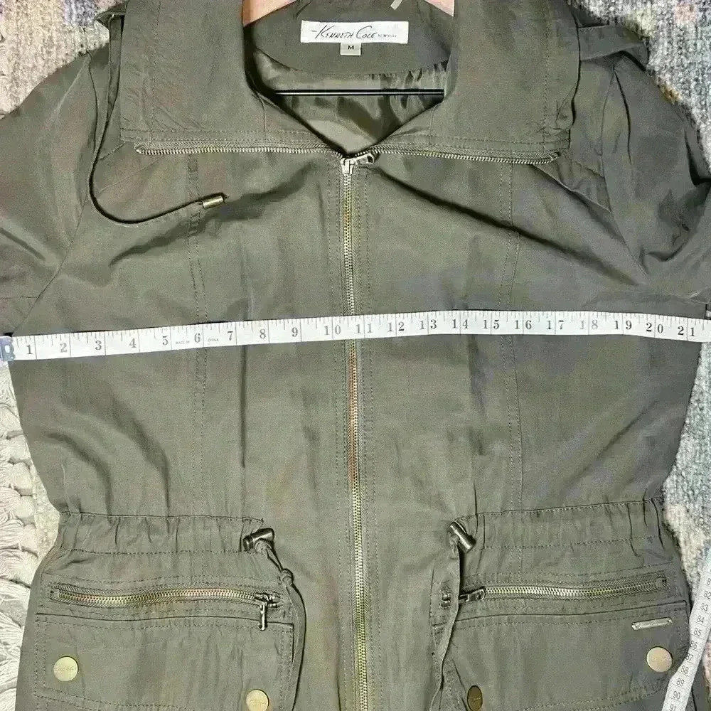 Kenneth Cole Women’s Anorak Olive Green Utility Jacket Size Medium - Picture 12 of 16